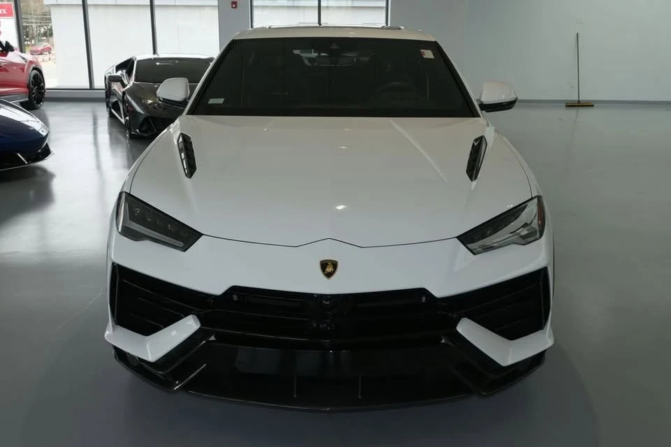 2024 Lamborghini Urus Performante - Image 5 of 16
