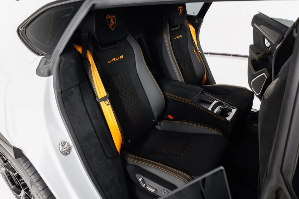 2024 Lamborghini Urus Performante - Image 15 of 17