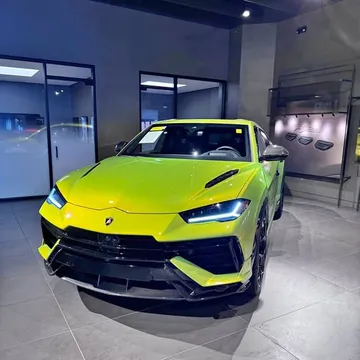 2024 Lamborghini Urus Performante
