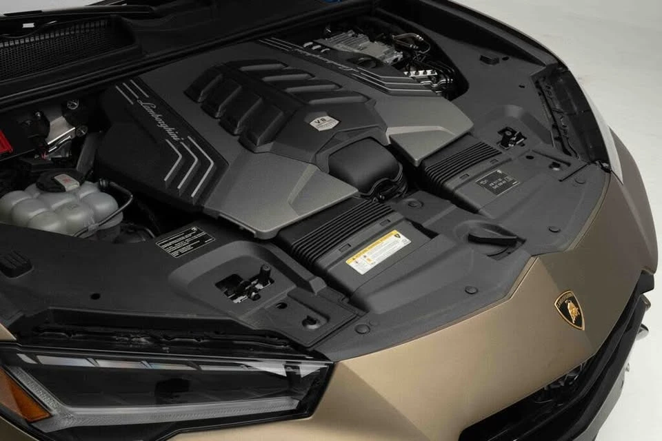 2024 Lamborghini Urus Performante - Image 18 of 20