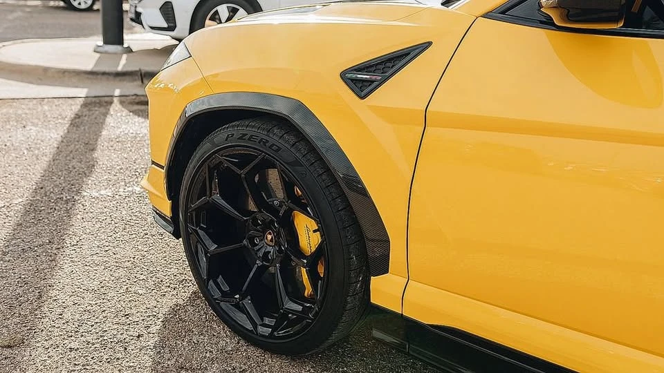2024 Lamborghini Urus Performante - Image 15 of 20