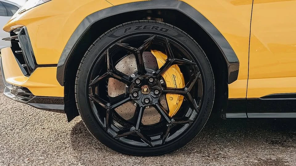 2024 Lamborghini Urus Performante - Image 13 of 20