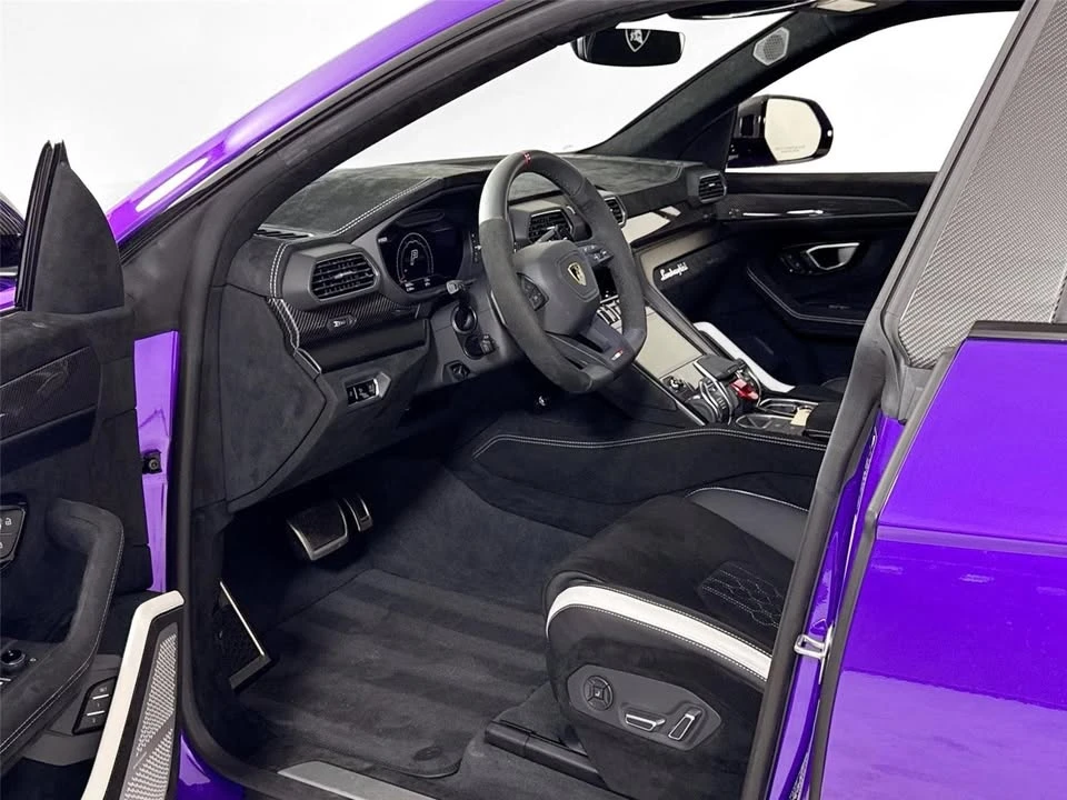 2024 Lamborghini Urus Performante - Image 10 of 20