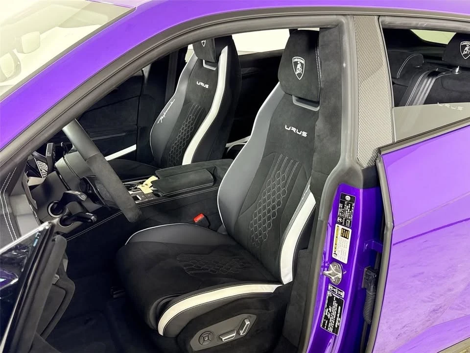 2024 Lamborghini Urus Performante - Image 9 of 20