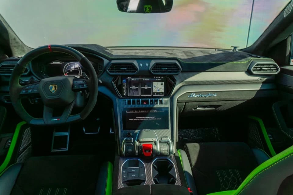 2024 Lamborghini Urus Performante - Image 17 of 20