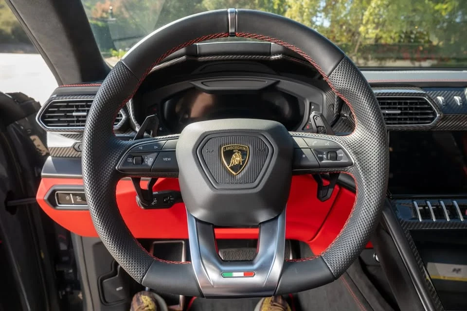 2024 Lamborghini Urus S - Image 10 of 15