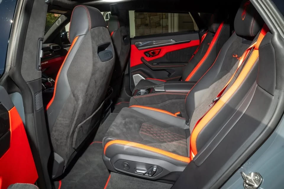 2024 Lamborghini Urus S - Image 13 of 15