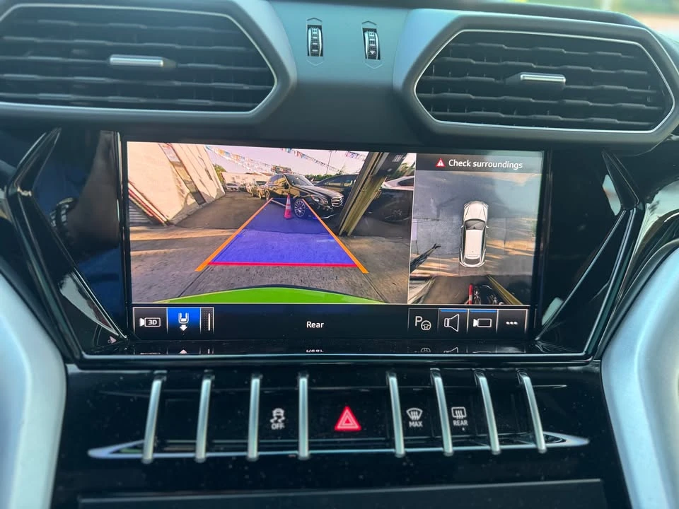2024 Lamborghini Urus S - Image 9 of 18