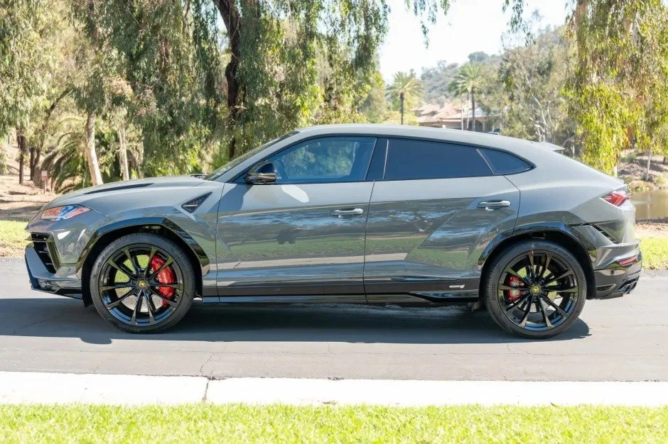 2024 Lamborghini Urus S - Image 5 of 15
