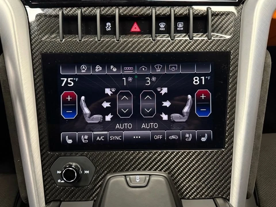 2024 Lamborghini Urus S - Image 18 of 19