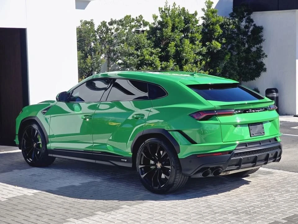2024 Lamborghini Urus S - Image 2 of 11