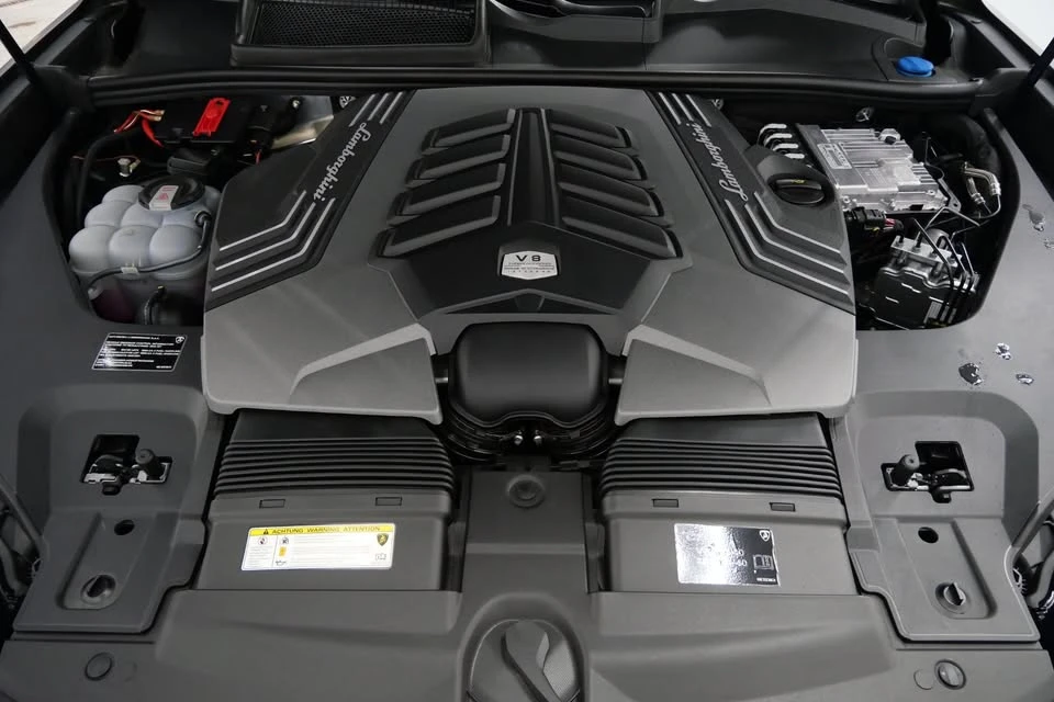 2024 Lamborghini Urus S - Image 8 of 15