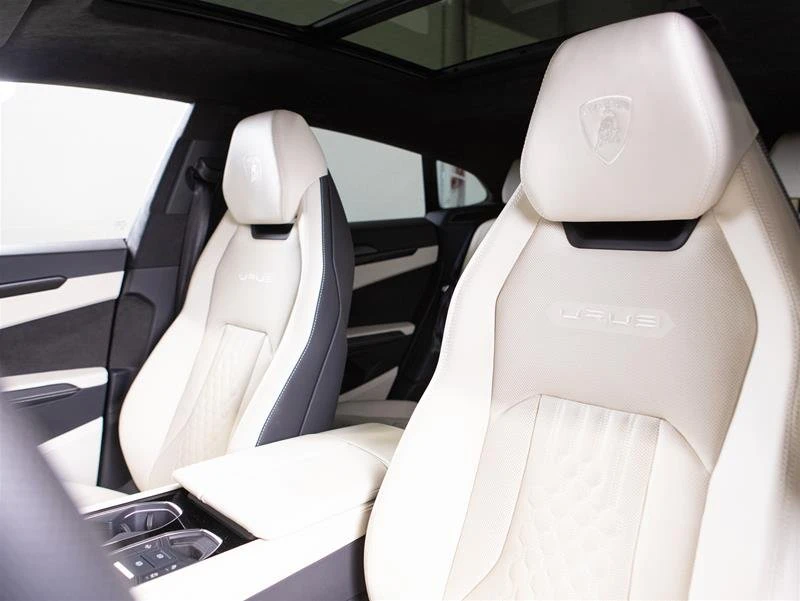2024 Lamborghini Urus S - Image 7 of 10