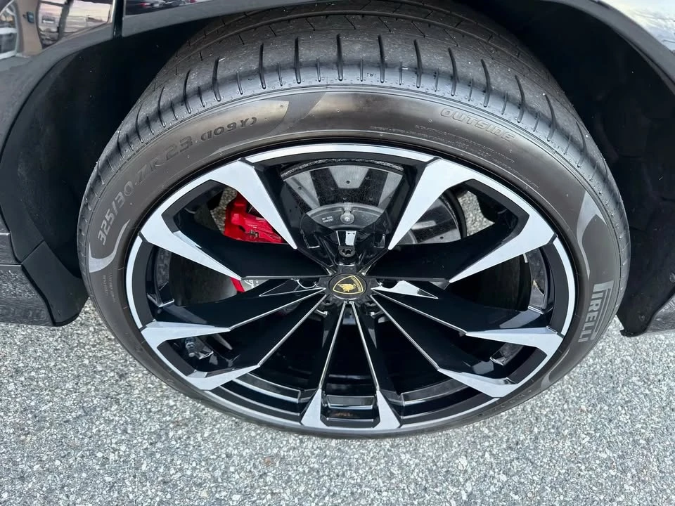 2024 Lamborghini Urus S - Image 19 of 20