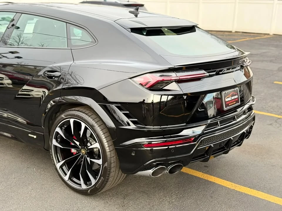 2024 Lamborghini Urus S - Image 8 of 20