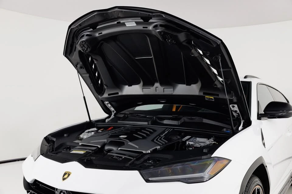 2024 Lamborghini Urus S - Image 17 of 19