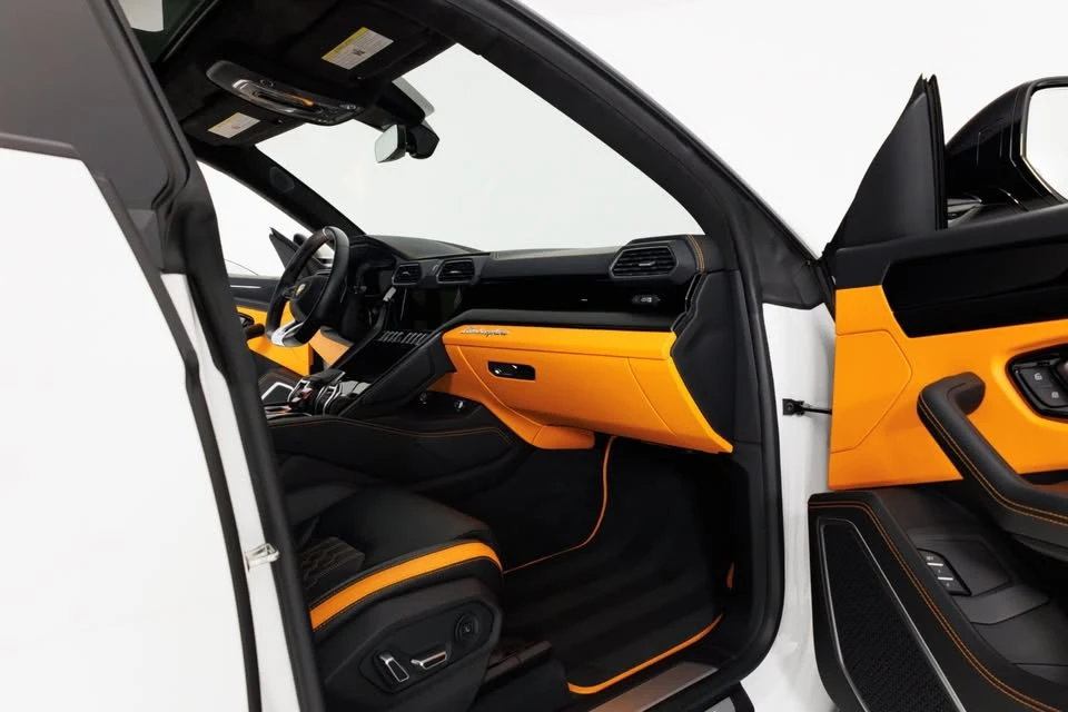 2024 Lamborghini Urus S - Image 12 of 19