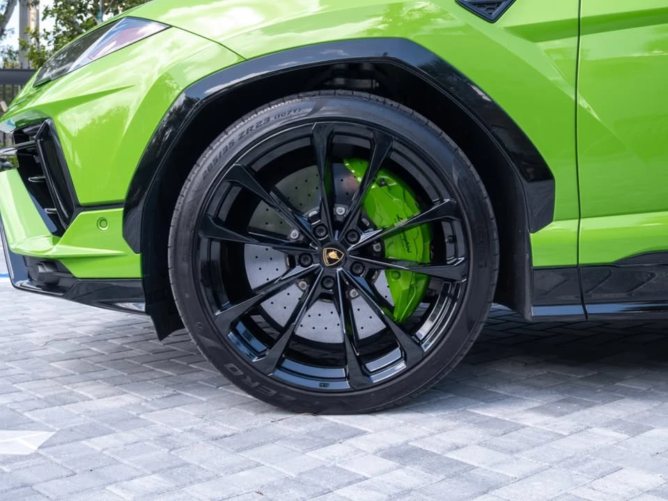 2024 Lamborghini Urus S - Image 9 of 20