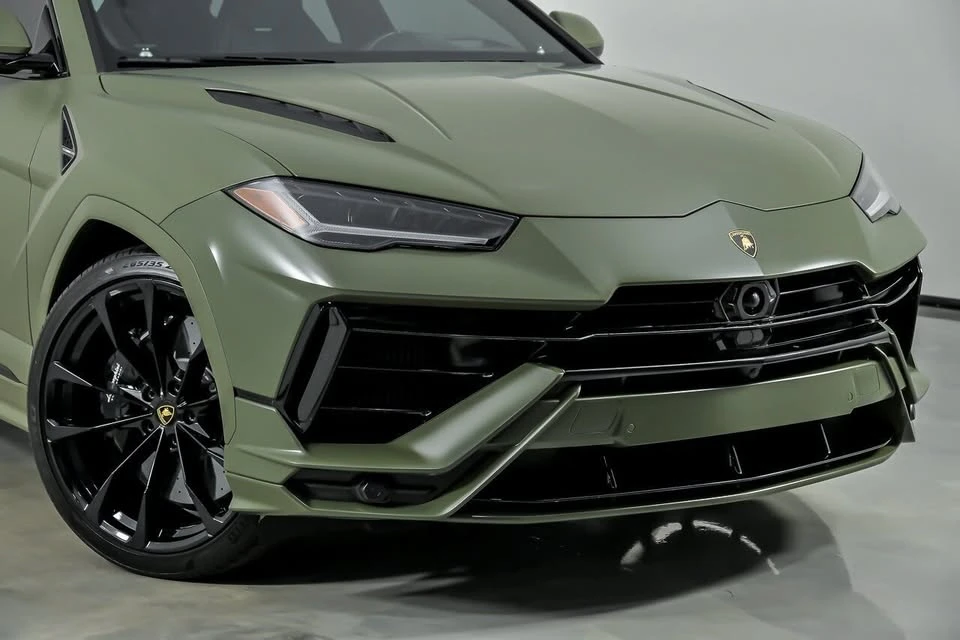 2024 Lamborghini Urus S - Image 2 of 20