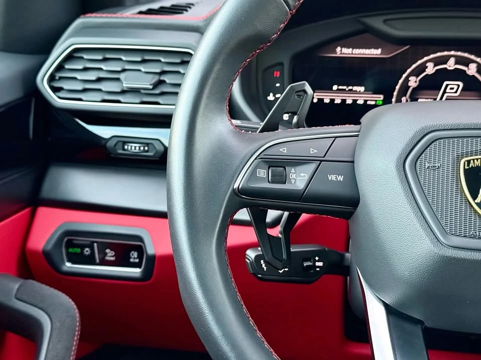 2024 Lamborghini Urus S - Image 12 of 14