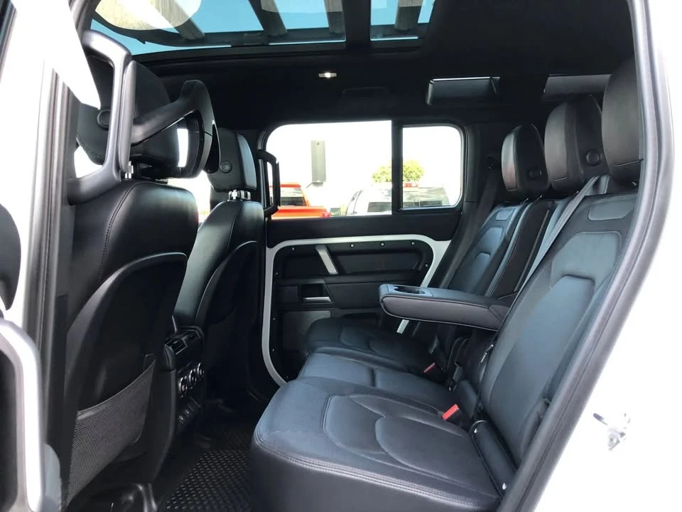 2024 Land Rover Defender L663 - Image 9 of 20