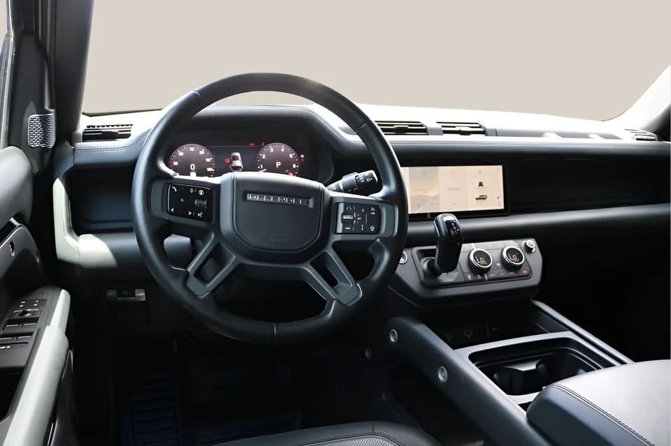 2024 Land Rover Defender L663 - Image 9 of 16
