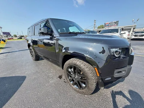 2024 Land Rover Defender 130 Outbound