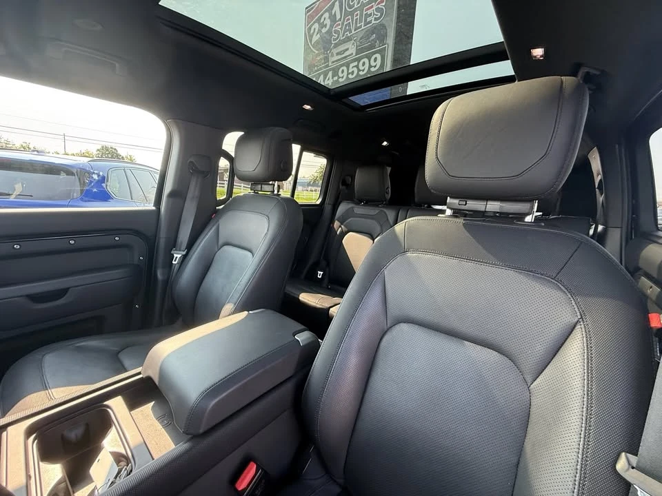 2024 Land Rover Defender L663 - Image 11 of 19