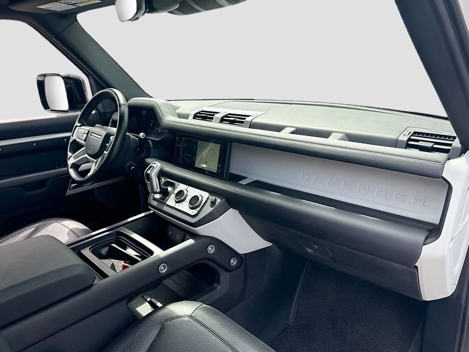 2024 Land Rover Defender L663 - Image 18 of 18