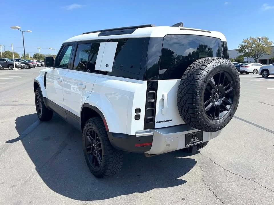 2024 Land Rover Defender L663 - Image 6 of 18