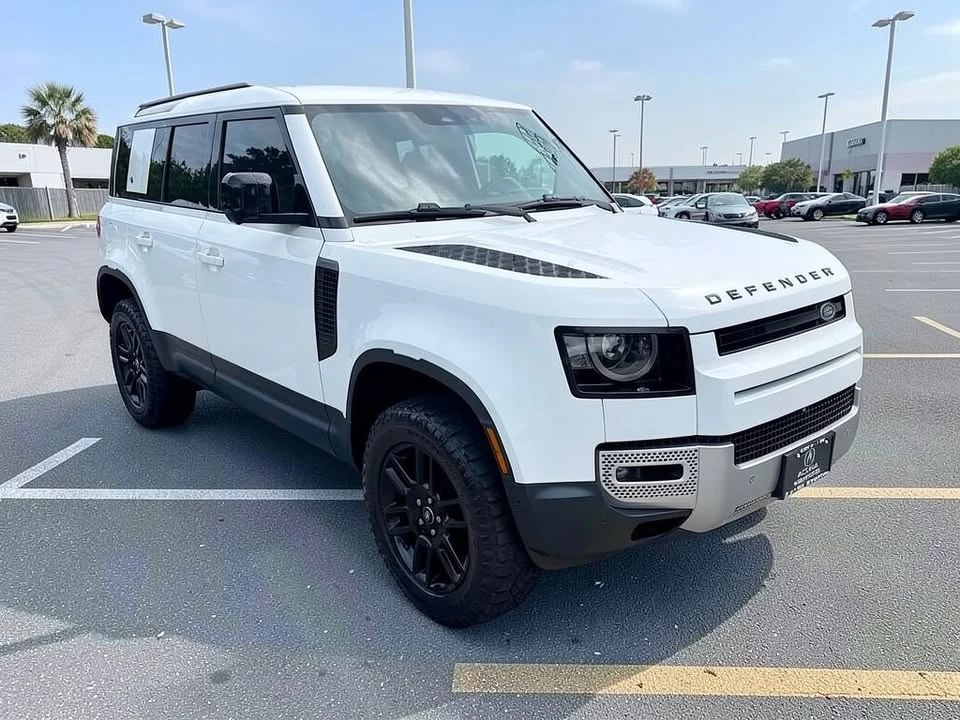 2024 Land Rover Defender L663 - Image 2 of 18