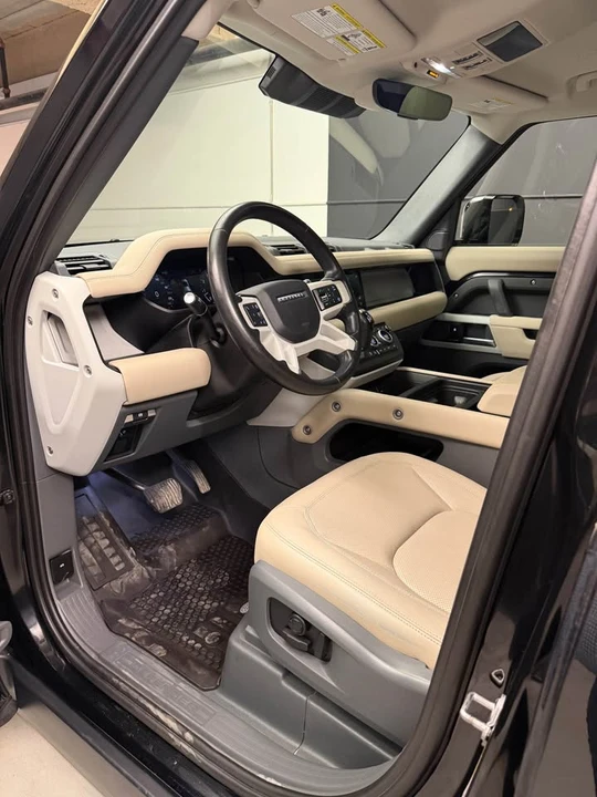2024 Land Rover Defender L663 - Image 11 of 19