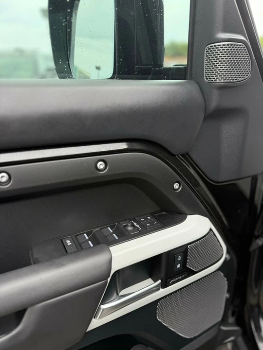 2024 Land Rover Defender L663 - Image 20 of 21