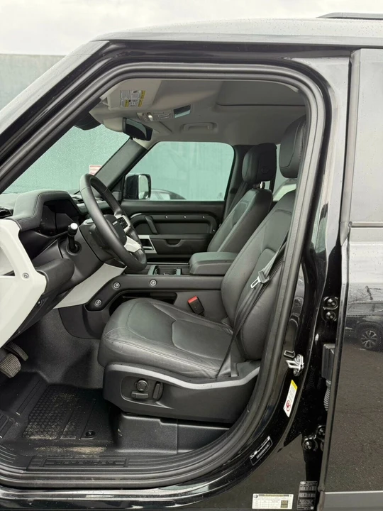 2024 Land Rover Defender L663 - Image 6 of 21