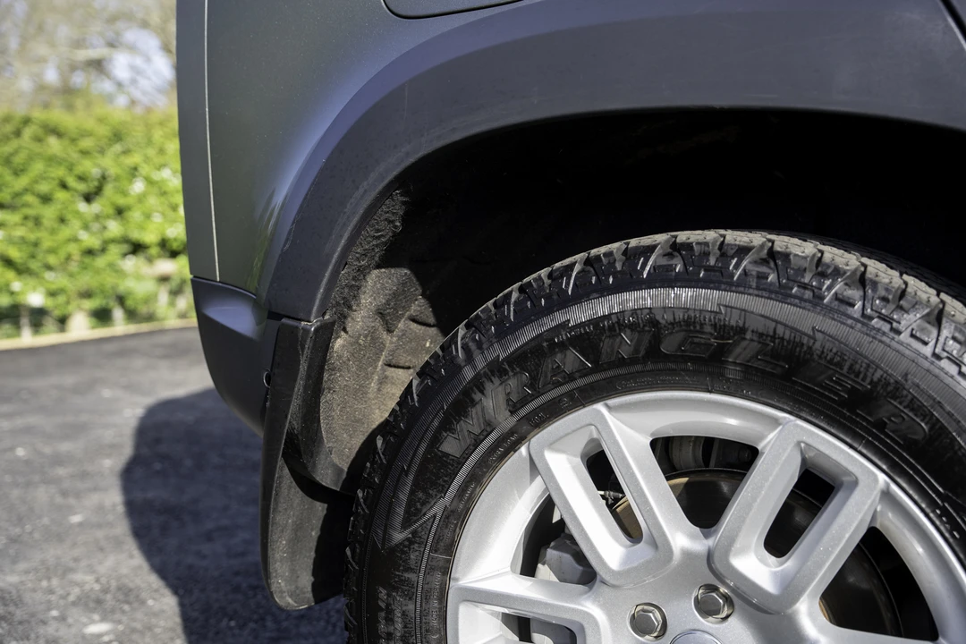 2024 Land Rover Defender L663 - Image 22 of 31