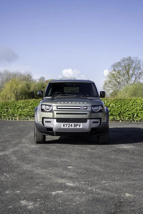 2024 Land Rover Defender L663 - Image 14 of 31