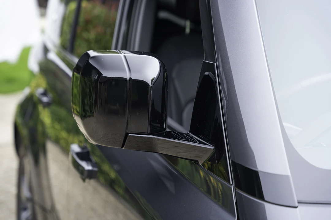 2024 Land Rover Defender L663 - Image 11 of 31