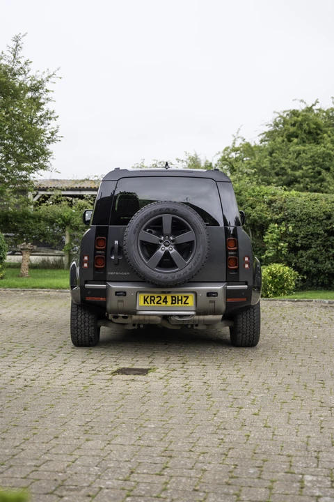 2024 Land Rover Defender L663 - Image 30 of 31
