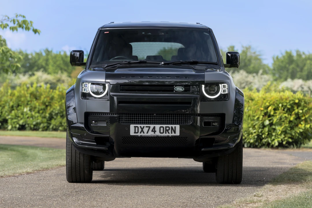 2024 Land Rover Defender L663 - Image 7 of 31