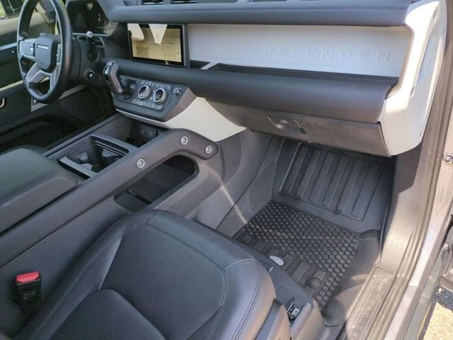 2024 Land Rover Defender L663 - Image 11 of 15