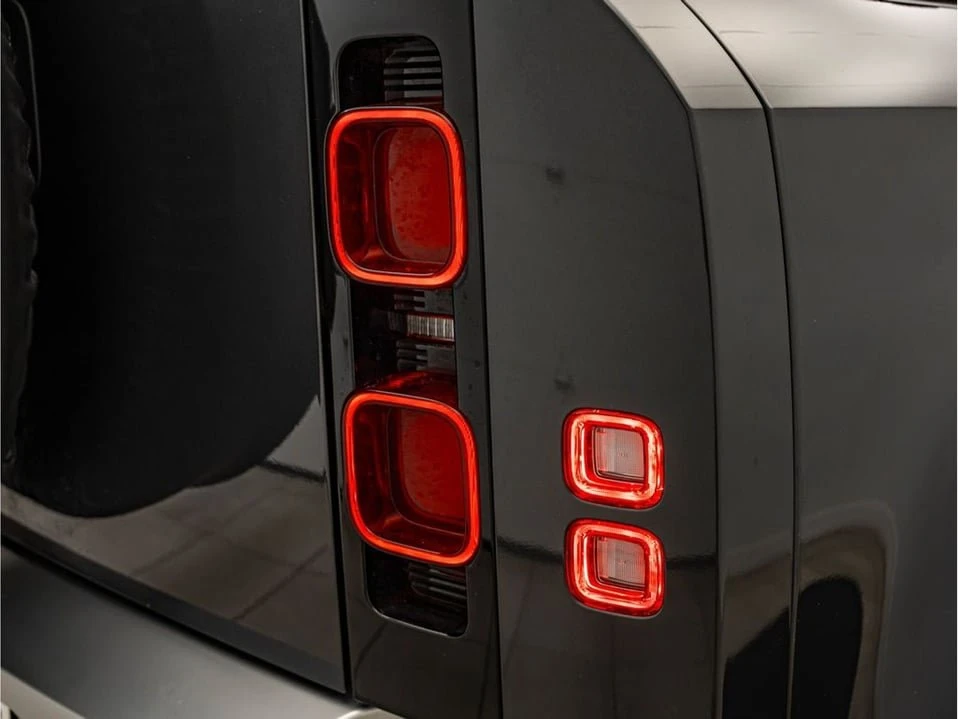 2024 Land Rover Defender L663 - Image 9 of 20