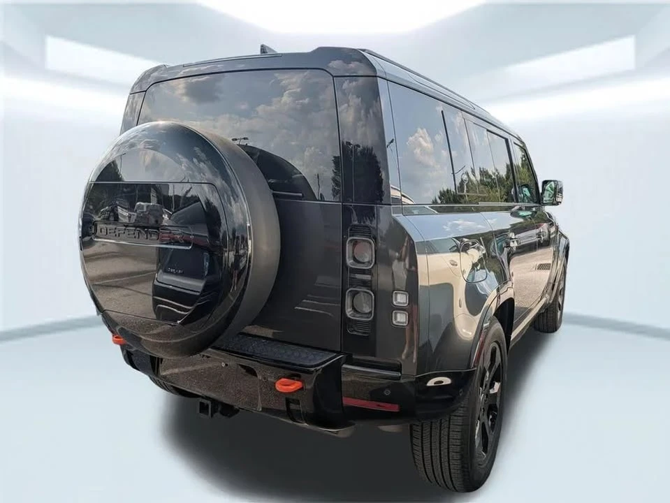 2024 Land Rover Defender L663 - Image 2 of 6
