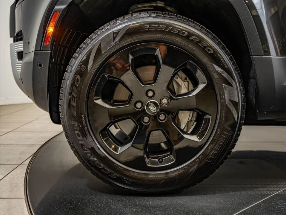 2024 Land Rover Defender L663 - Image 13 of 20