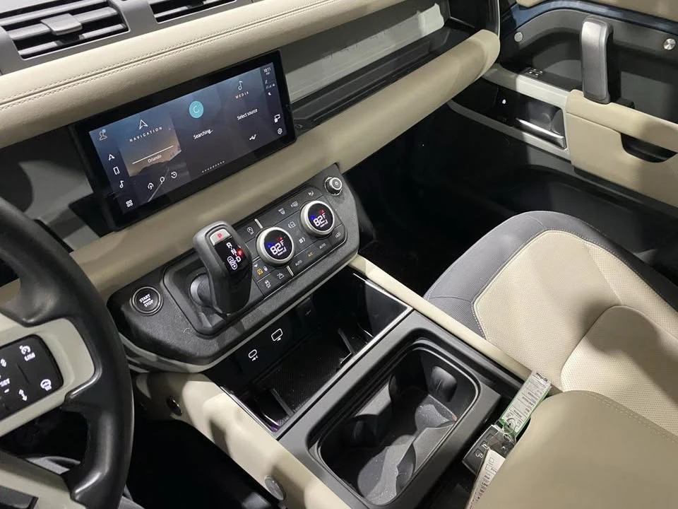 2024 Land Rover Defender L663 - Image 8 of 20