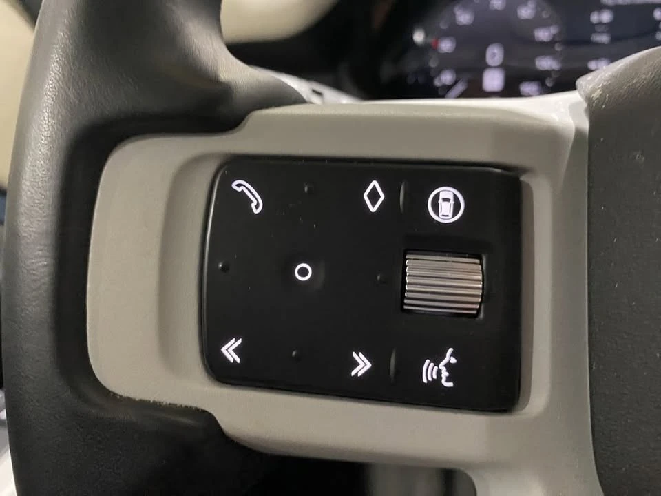 2024 Land Rover Defender L663 - Image 10 of 20