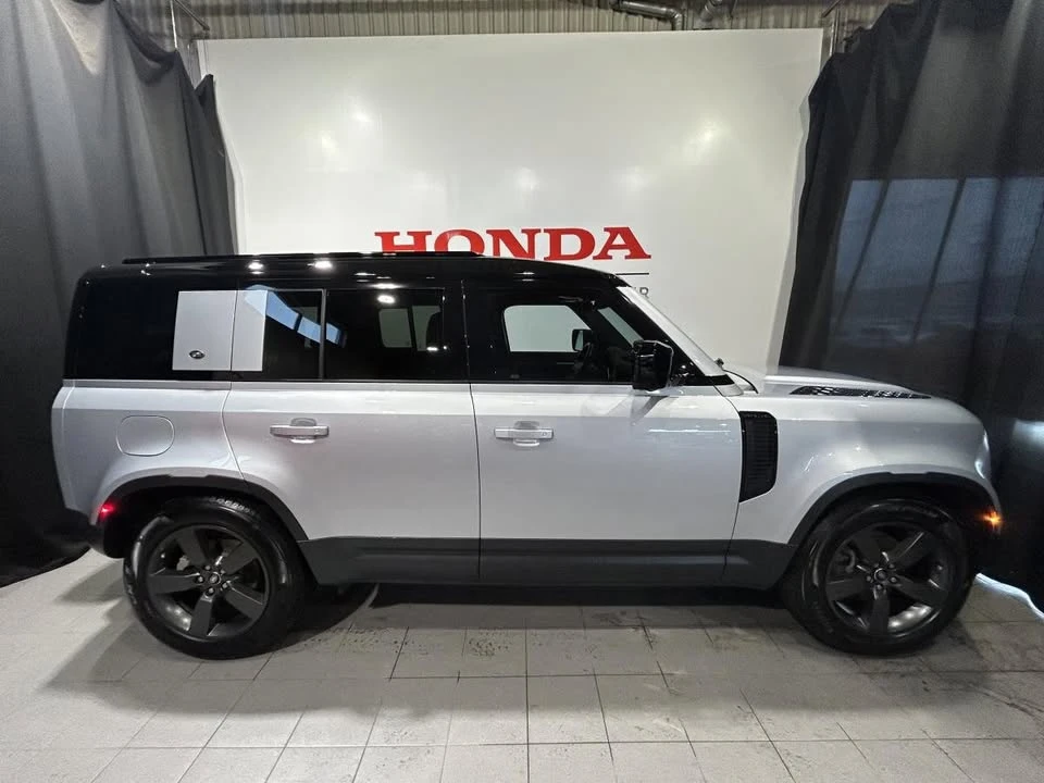 2024 Land Rover Defender L663 - Image 5 of 20