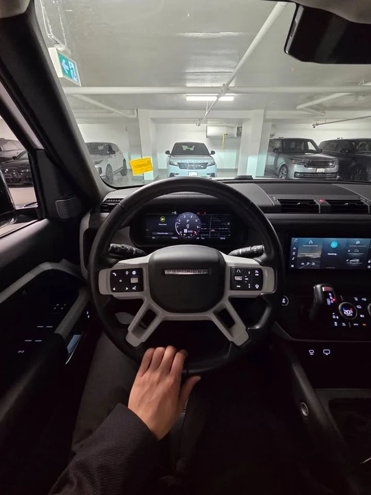 2024 Land Rover Defender L663 - Image 14 of 20