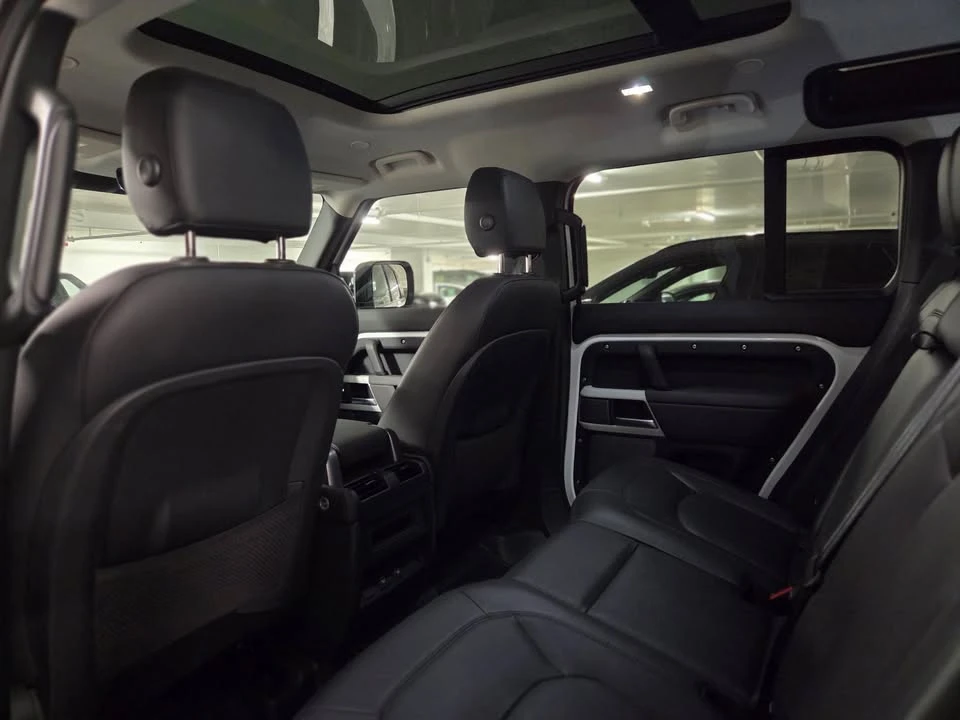 2024 Land Rover Defender L663 - Image 7 of 20