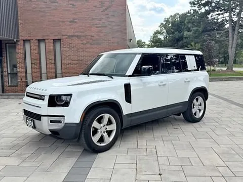 2024 Land Rover Defender 110 P300 S Passengers