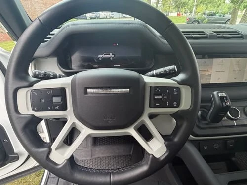 2024 Land Rover Defender L663 - Image 18 of 20